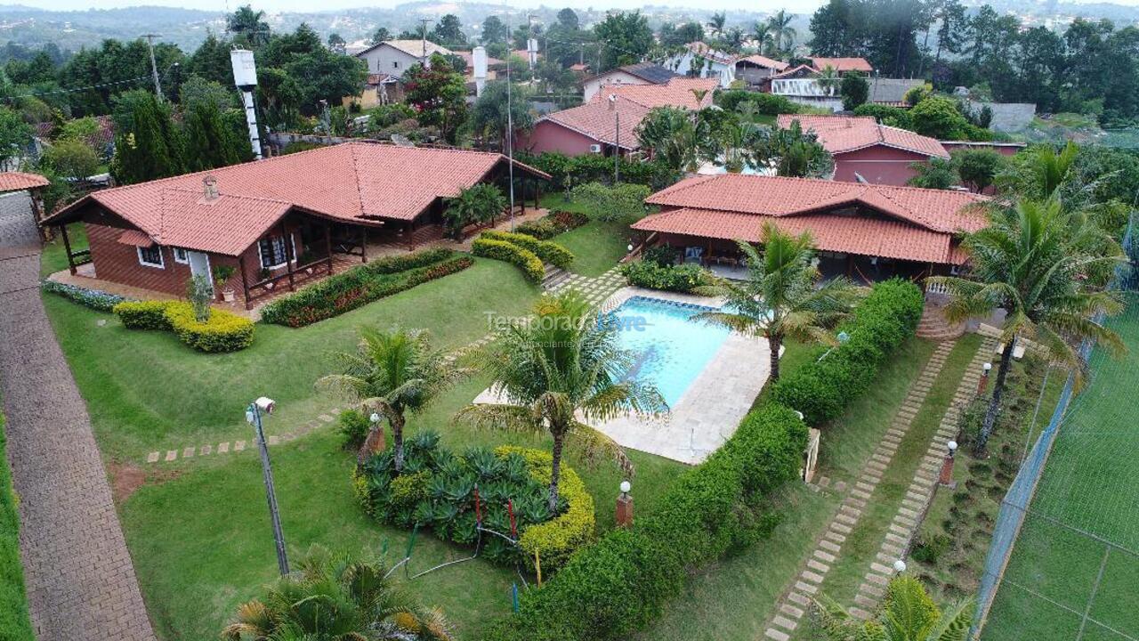 Chácara / sítio para aluguel de temporada em Mairinque (Condomínio Porta do Sol)