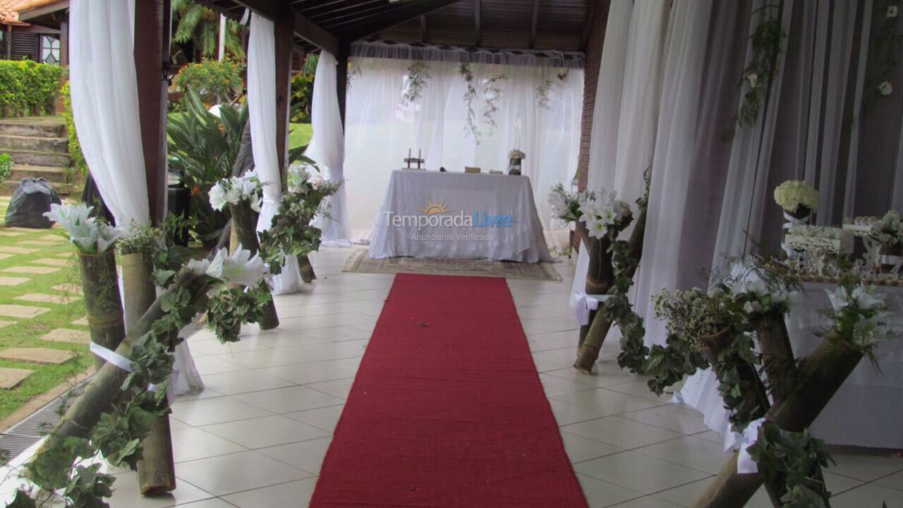 Chácara / sítio para aluguel de temporada em Mairinque (Condomínio Porta do Sol)