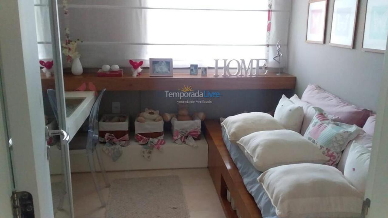 Apartamento para aluguel de temporada em Rio de Janeiro (Recreio dos Bandeirantes)