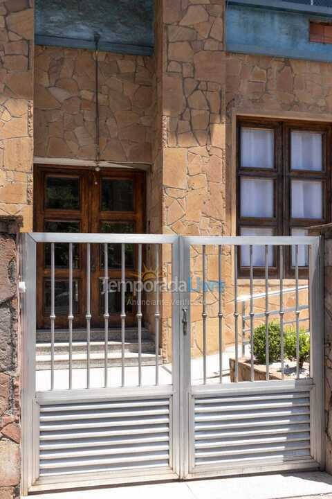 Apartment for vacation rental in São Vicente (Itararé)