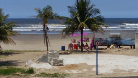 Casa Moyra Bertioga - Pe na areia com vista para o mar
