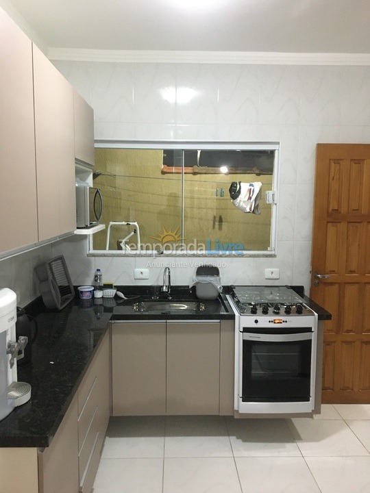 Casa para alquiler de vacaciones em Praia Grande (Solemar)