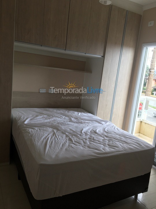 Casa para alquiler de vacaciones em Praia Grande (Solemar)