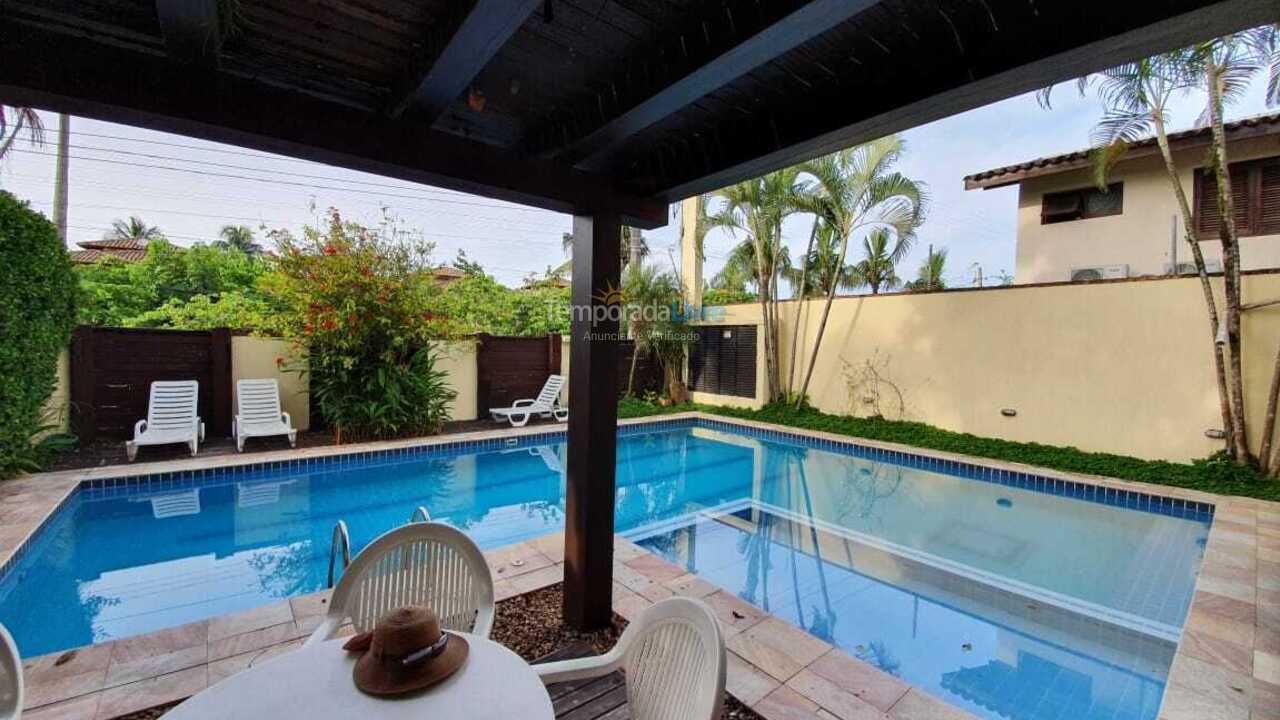 Casa para aluguel de temporada em São Sebastião (Juquehy)