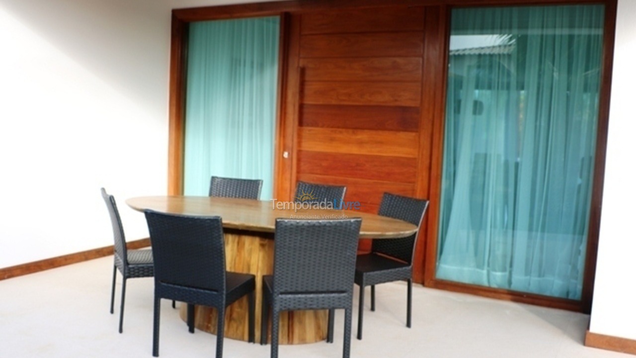 Casa para aluguel de temporada em Camaçari (Praia de Guarajuba)