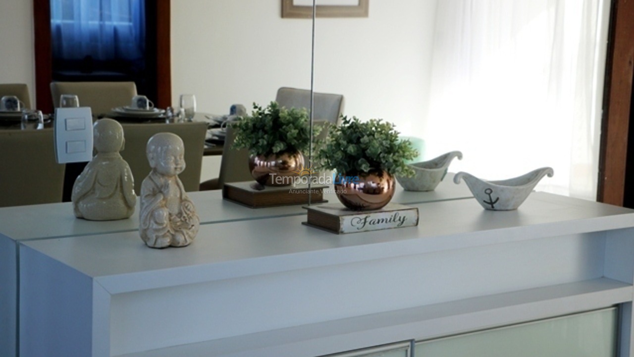 Casa para aluguel de temporada em Camaçari (Praia de Guarajuba)