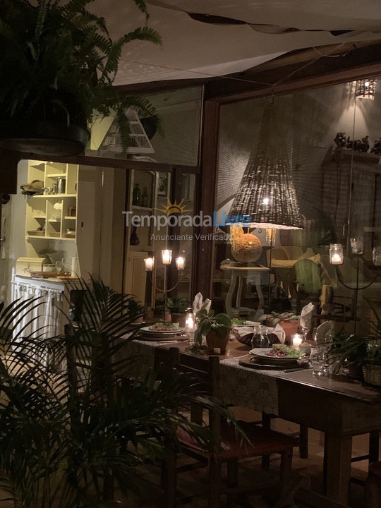 Casa para alquiler de vacaciones em Armação dos Búzios (Praia Rasa)