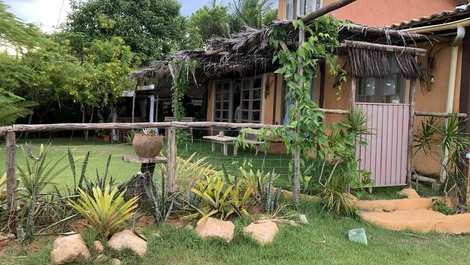 CasaMar-Casa de Vila en el lujo de un pueblo de pescadores.