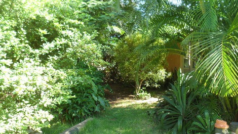 CasaMar-Casa de Vila en el lujo de un pueblo de pescadores.