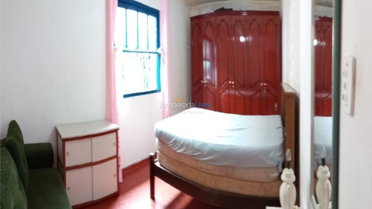 Casa para alquiler de vacaciones em Ubatuba (Praia do Lázaro)