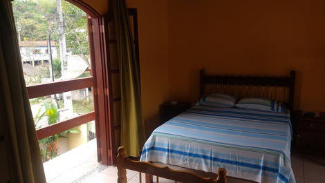 Suites em Paraty 80 por pessoa