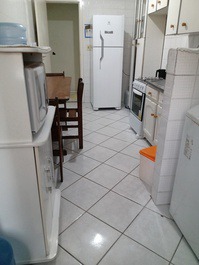 Apartamento 2 quartos disponível ano todo, Praia Central