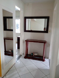 Apartamento 2 quartos disponível ano todo, Praia Central