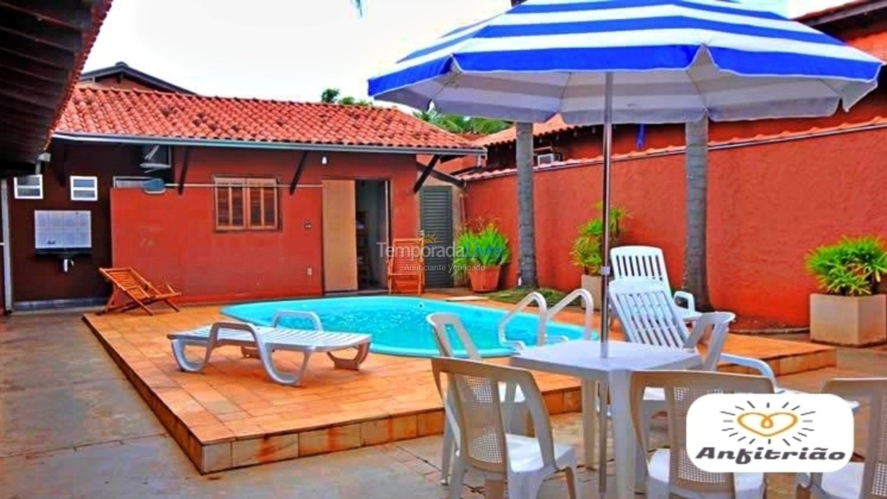 Casa para alquiler de vacaciones em Olímpia (Thermas Dos Laranjais)