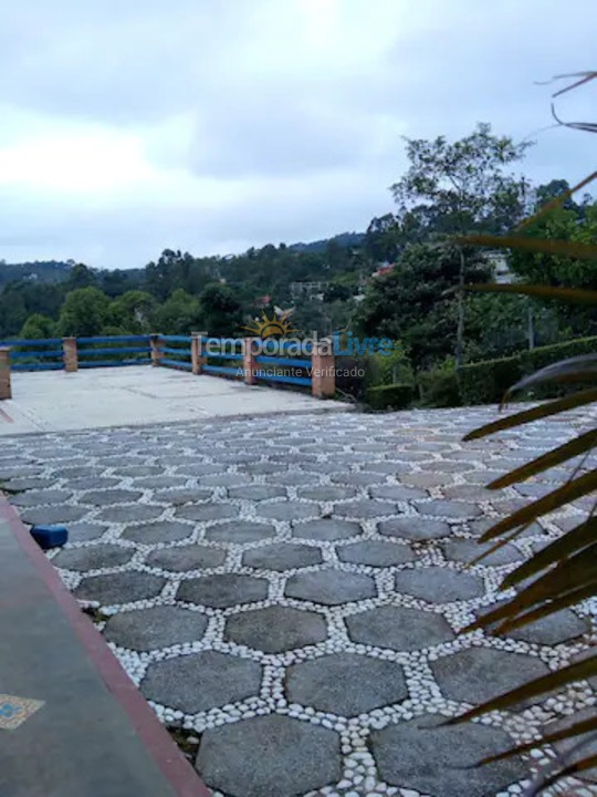 Casa para aluguel de temporada em Mairiporã (Lago do Imperador)