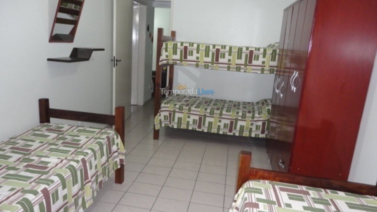 Apartamento para aluguel de temporada em Ubatuba (Praia Grande)