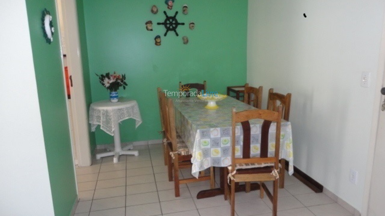 Apartamento para aluguel de temporada em Ubatuba (Praia Grande)