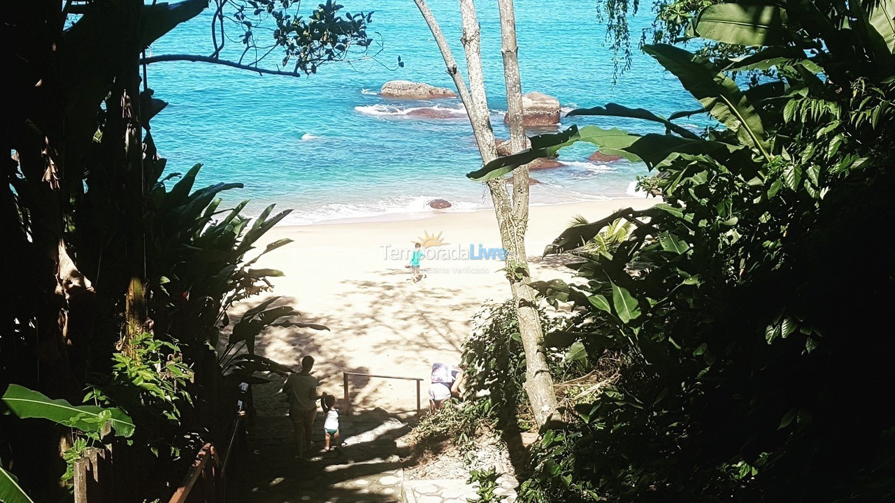 Casa para aluguel de temporada em Mangaratiba (Verdes Mares)