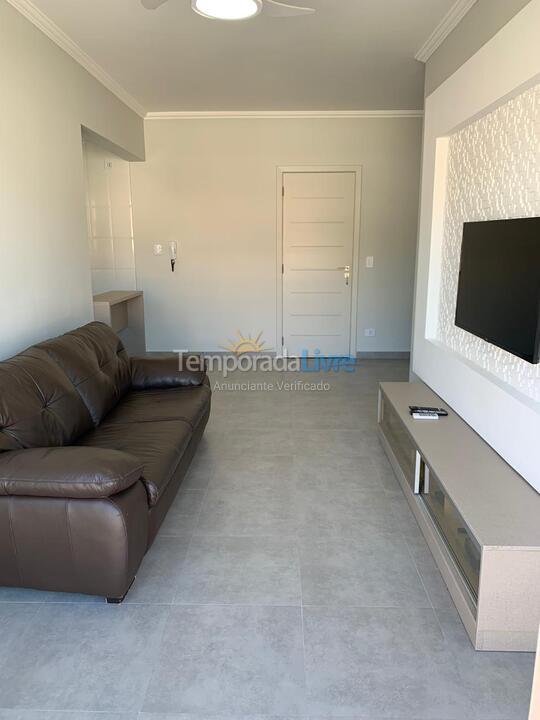 Apartment for vacation rental in Guarujá (Enseada)