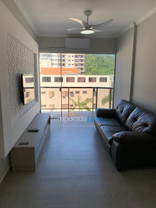 Apartment for vacation rental in Guarujá (Enseada)