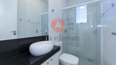 Apartamento para 6 pessoas, a 100m da praia.