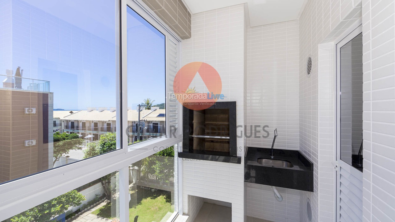 Apartamento para aluguel de temporada em Bombinhas (Canto Grande)