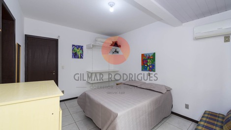 Apartment 100 meters from the sea outside