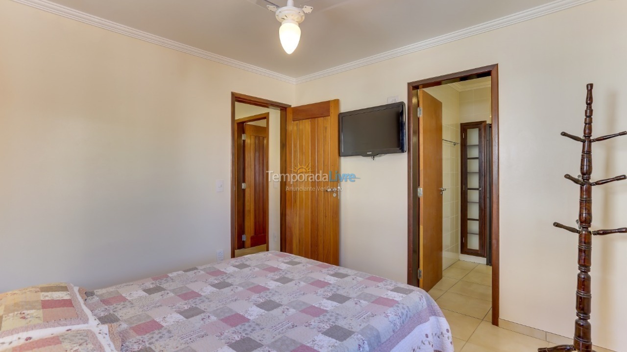 Casa para aluguel de temporada em Florianopolis (Canasvieiras)