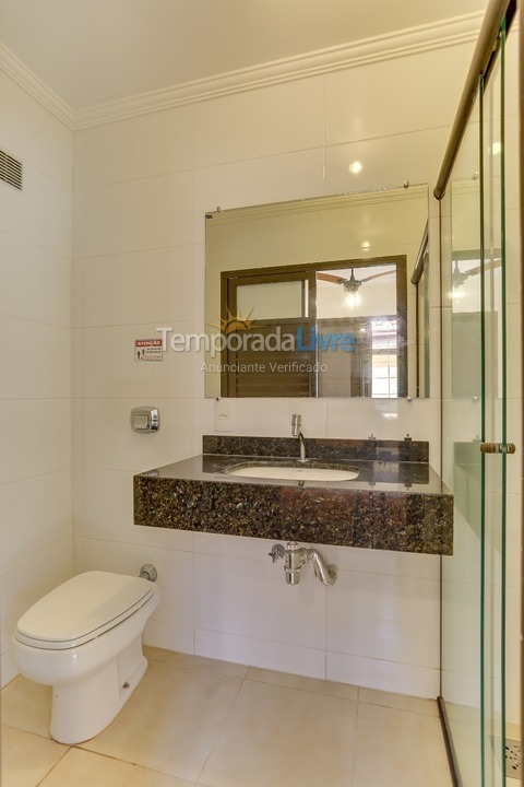 Casa para aluguel de temporada em Florianopolis (Canasvieiras)