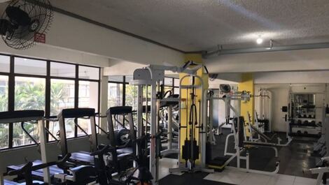 Academia / gym (cobrada à parte / at a cost)