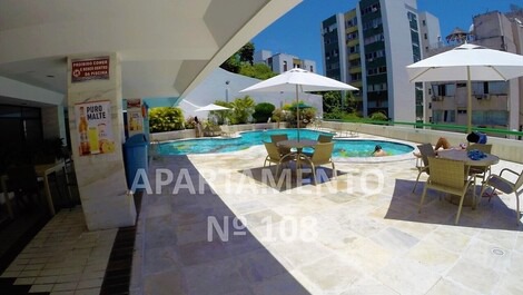 Piscina / swimming pool