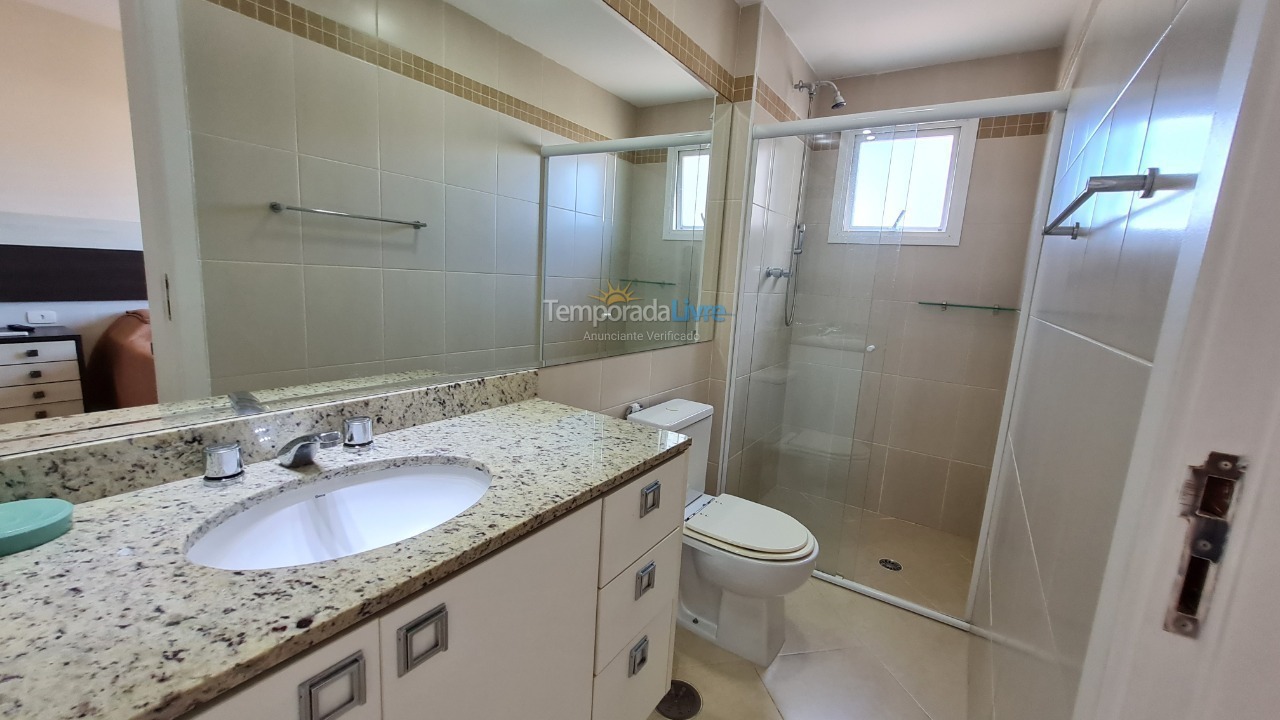 Apartment for vacation rental in Guarujá (Pitangueiras)