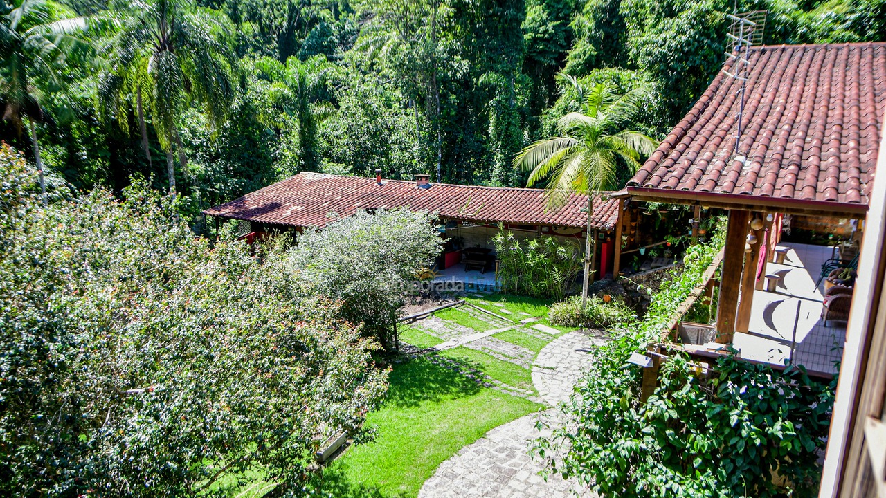 Apartment for vacation rental in Ilhabela (Praia do Curral Grande)