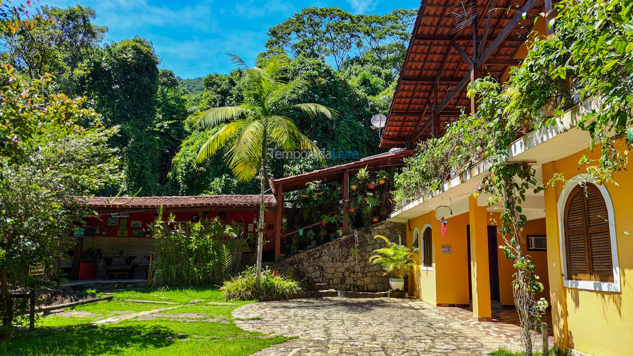 Apartment for vacation rental in Ilhabela (Praia do Curral Grande)