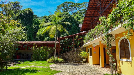 Area frente as suites 