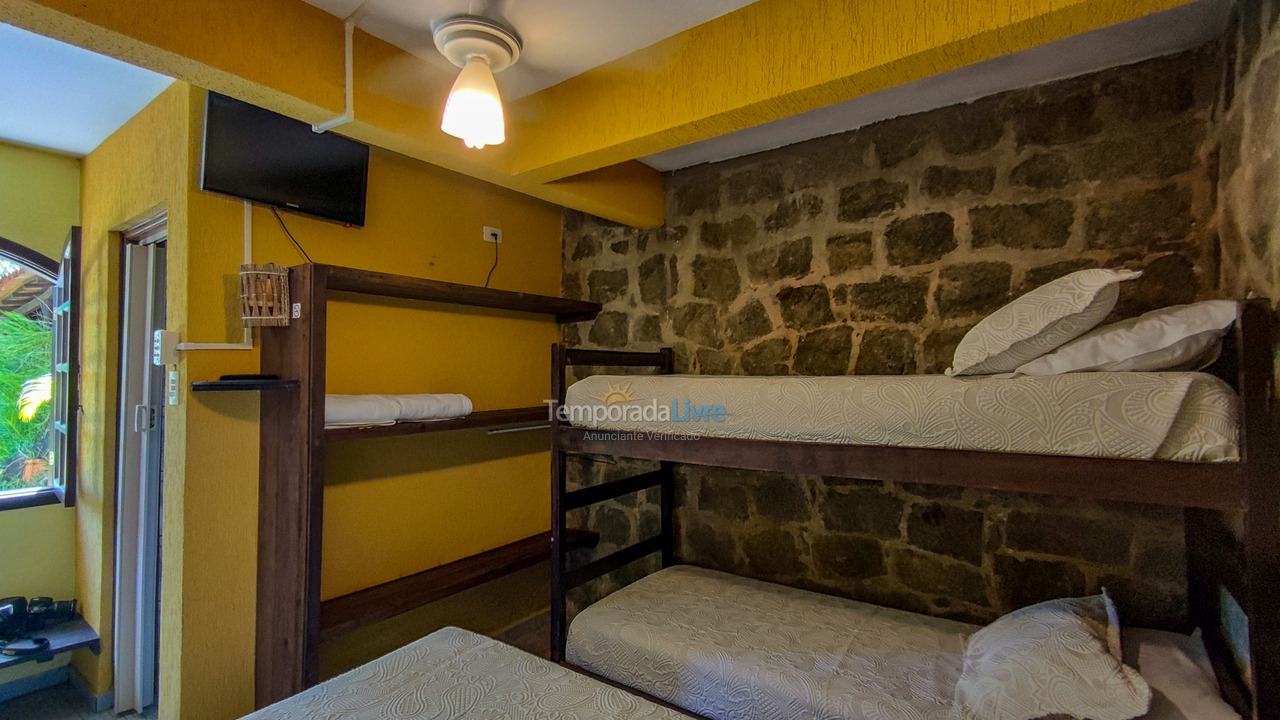 Apartment for vacation rental in Ilhabela (Praia do Curral Grande)