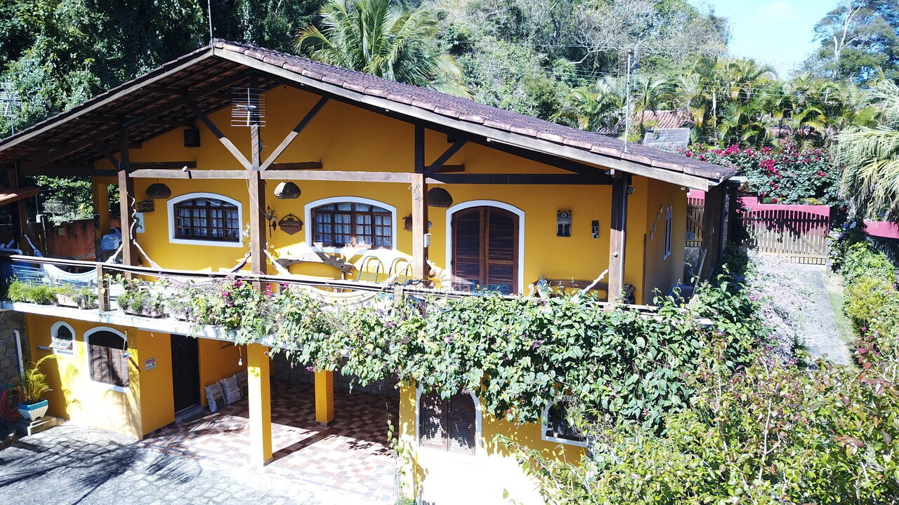 Apartment for vacation rental in Ilhabela (Praia do Curral Grande)