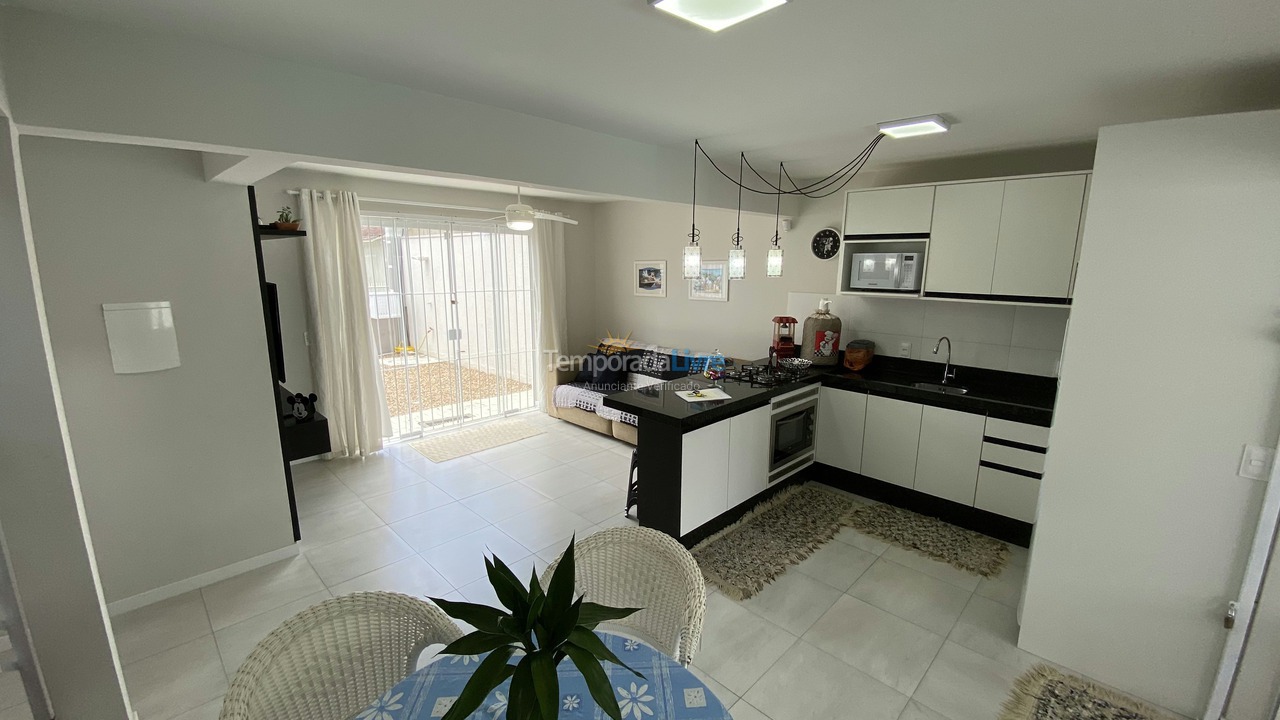 Casa para alquiler de vacaciones em Navegantes (Meia Praia)