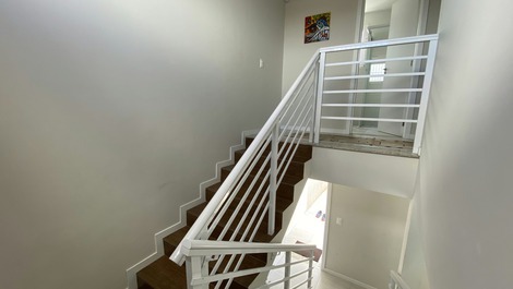 Hermosa Casa con Piscina CLIMATIZADA en Meia Praia Navegantes