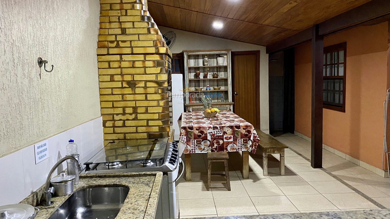 Casa para aluguel de temporada em Armação dos Búzios (Praia de Manguinhos)