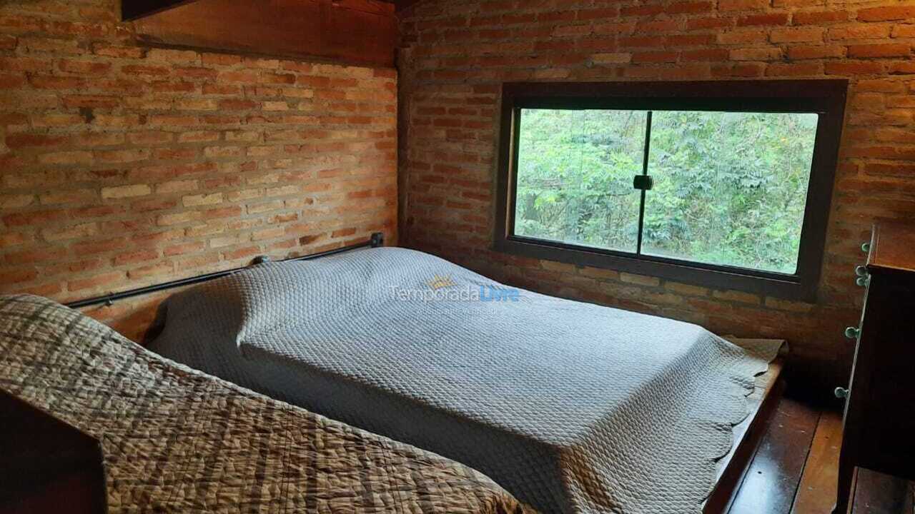 Chácara / sítio para aluguel de temporada em Campinas (Ingatuba)