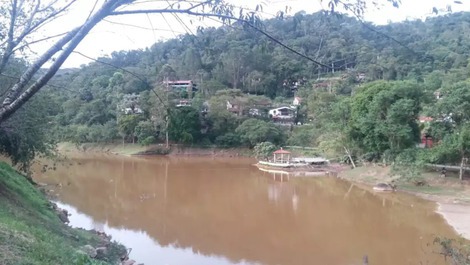 Casa Lago dos Patos