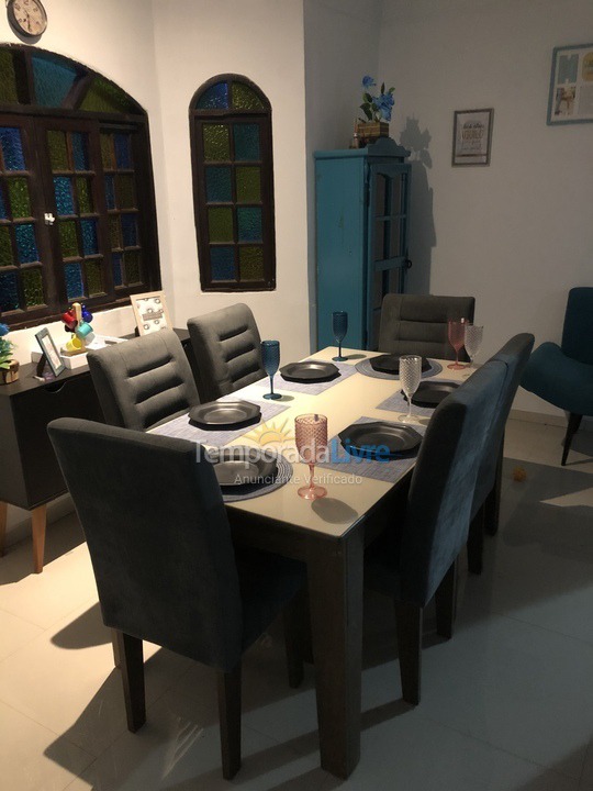 Casa para alquiler de vacaciones em Pardinho (Ninho Verde Eco Residence)