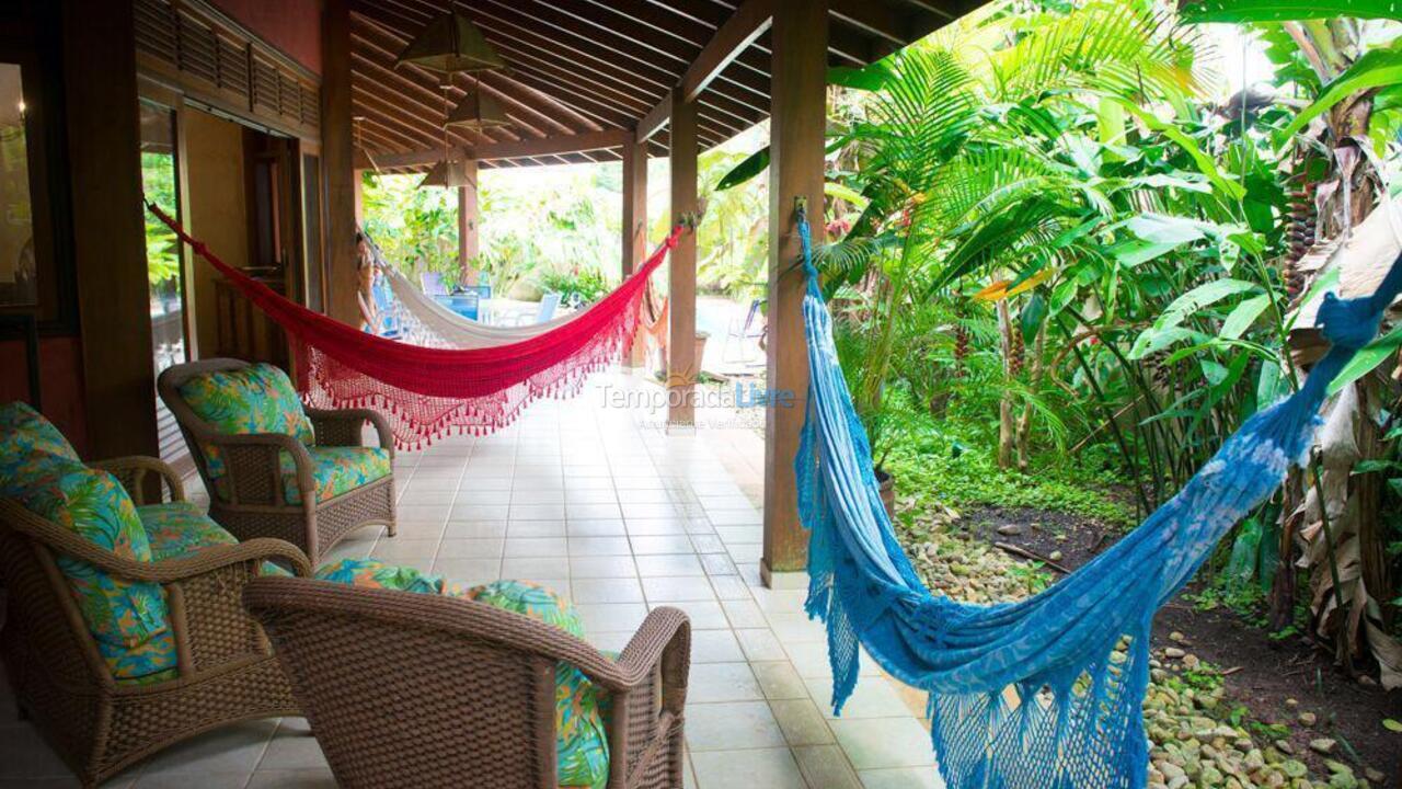 Casa para aluguel de temporada em São Sebastião (Praia da Baleia)