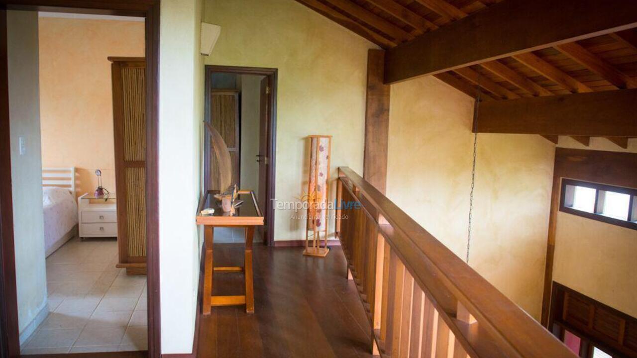 Casa para aluguel de temporada em São Sebastião (Praia da Baleia)