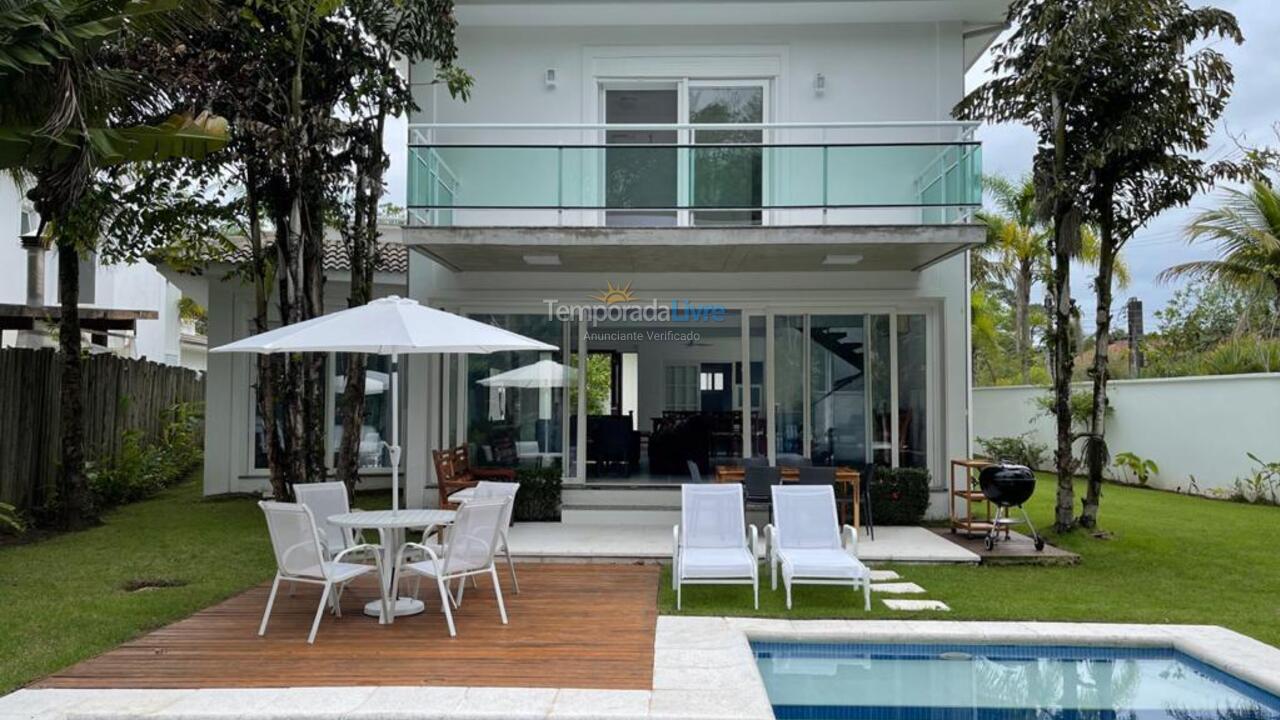 Casa para aluguel de temporada em São Sebastião (Praia da Baleia)