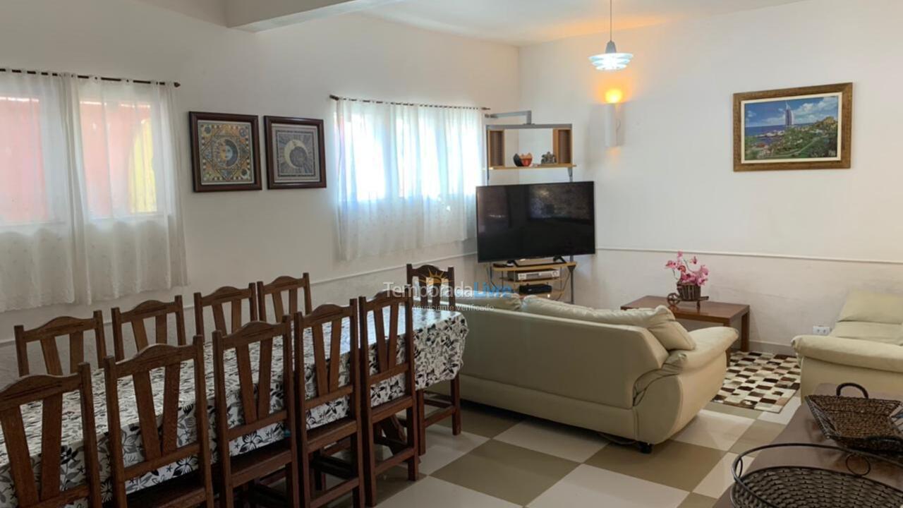 Casa para alquiler de vacaciones em São Sebastião (Juquehy)
