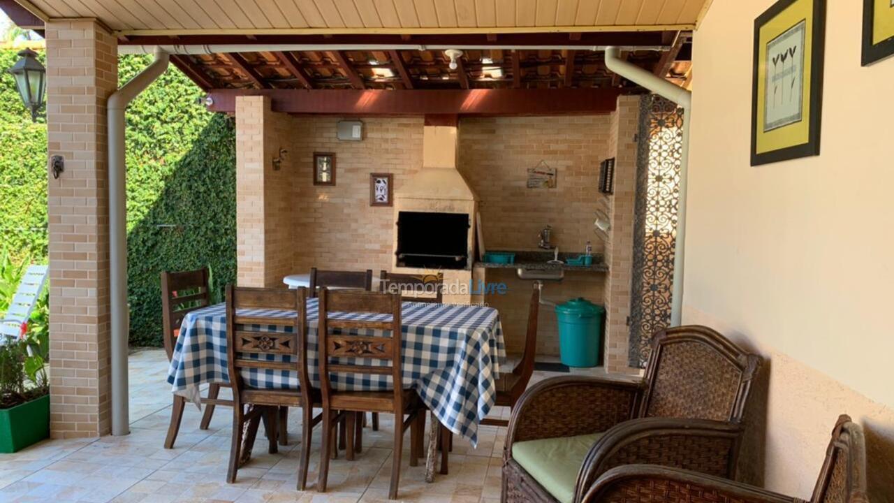 Casa para alquiler de vacaciones em São Sebastião (Juquehy)