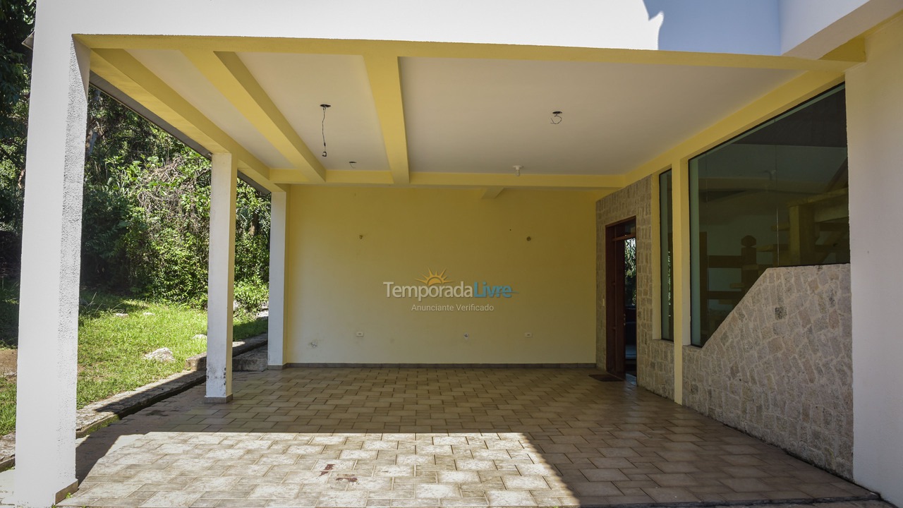 Casa para alquiler de vacaciones em Ilhabela (Praia Grande)