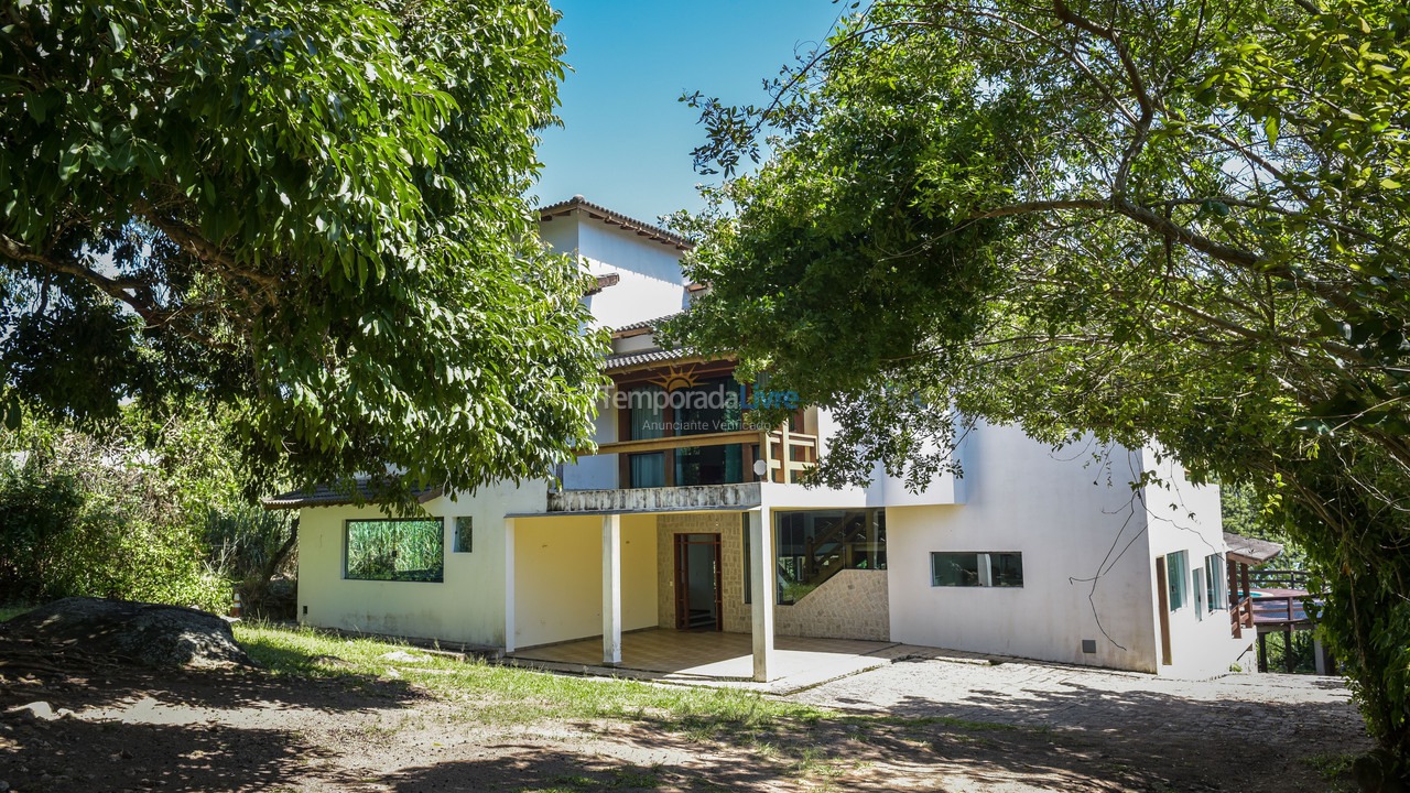 Casa para alquiler de vacaciones em Ilhabela (Praia Grande)